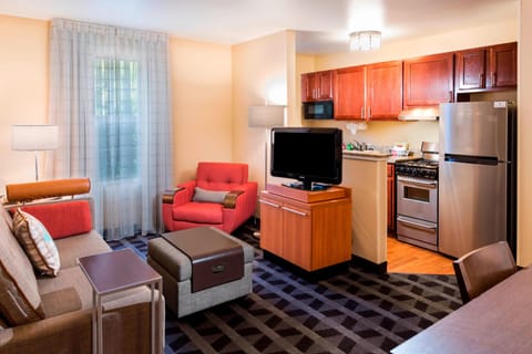 Suite, 2 Bedrooms | Living area | Flat-screen TV
