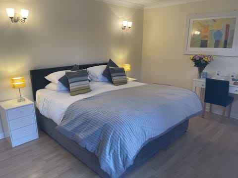 Superior Double or Twin Room, Ensuite | WiFi