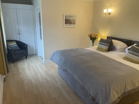 Superior Double or Twin Room, Ensuite | WiFi