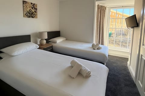 Standard Twin Room, Ensuite