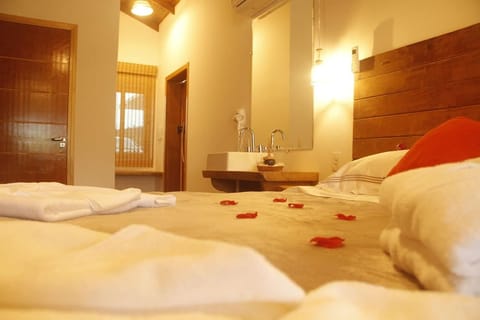 Premium Double Room | Egyptian cotton sheets, premium bedding, pillowtop beds, soundproofing