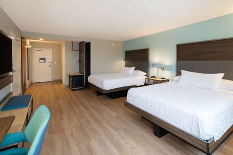 Room, 2 Queen Beds, Accessible (Roll-In Shower) | Iron/ironing board, free WiFi, bed sheets