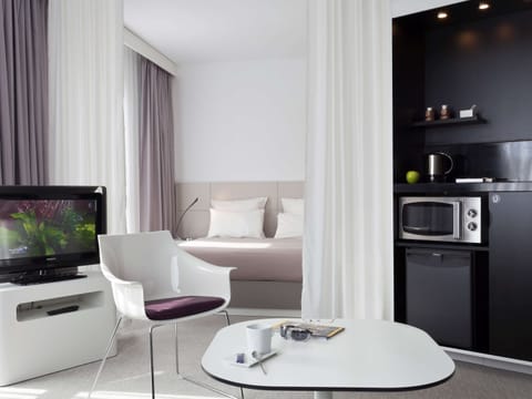 Superior Suite, Multiple Beds | Exterior