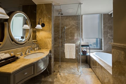 Executive Room, 1 King Bed | Bathroom | Separate tub and shower, deep soaking tub, rainfall showerhead