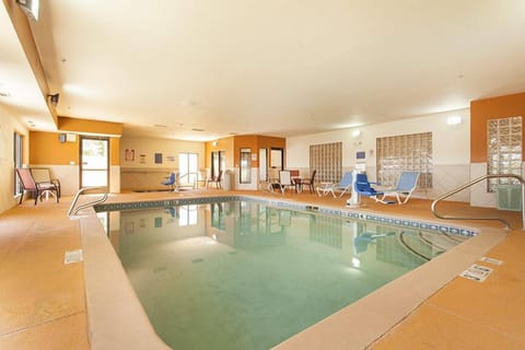 Indoor pool, outdoor pool, sun loungers