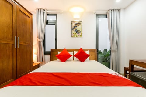 Superior Double Room | Desk, free WiFi, bed sheets