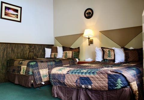 Standard Room | Blackout drapes, iron/ironing board, rollaway beds, free WiFi