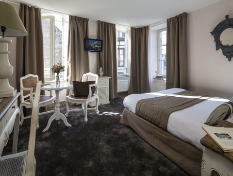 Superior Double Room | Premium bedding, in-room safe, individually decorated