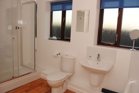 Superior Double Room, Ensuite | Bathroom