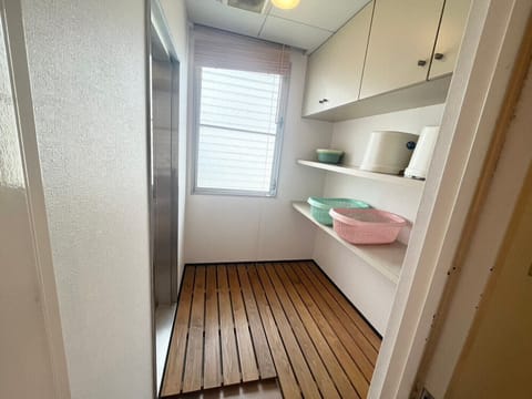 Japanese Room Non Smoking | Bathroom | Combined shower/tub, deep soaking tub, free toiletries, hair dryer