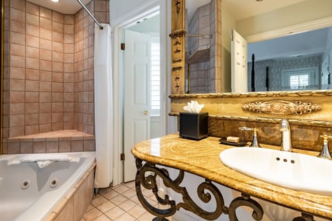 Free toiletries, hair dryer, bathrobes, towels