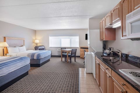 Suite, 2 Queen Beds, Non Smoking | 1 bedroom, pillowtop beds, in-room safe, desk