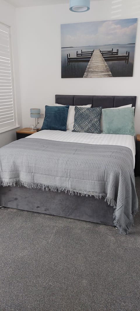 Family Room (1st Floor) | Premium bedding, memory foam beds, individually decorated