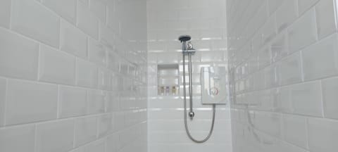 Family Room, Ensuite (2nd Floor) | Premium bedding, memory foam beds, individually decorated