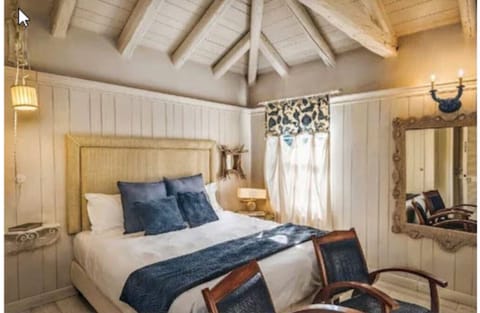 Minibar, in-room safe, soundproofing, cribs/infant beds