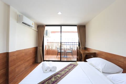 Superior Double Room | Minibar, desk, soundproofing, free WiFi