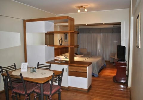 1 bedroom, premium bedding, minibar, in-room safe