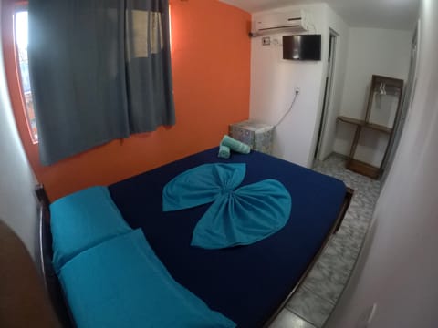 Double Room | Blackout drapes, soundproofing, free WiFi, bed sheets