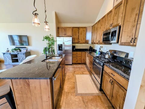 Fully equipped kitchen