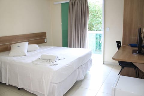 Double Room Single Use | Minibar, desk, free WiFi, wheelchair access