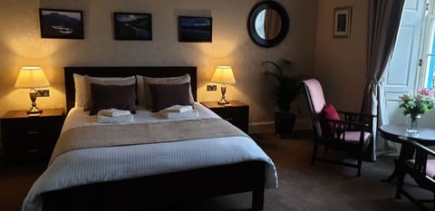 Deluxe Double Room | Individually decorated, laptop workspace, blackout drapes