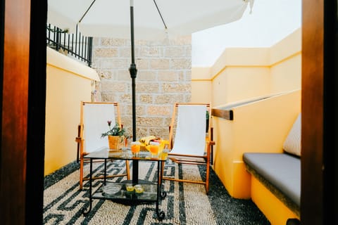 Junior Suite (Hibiscus) | Terrace/patio
