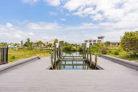 Bring your boat and dock it in the canal or put it in the lift