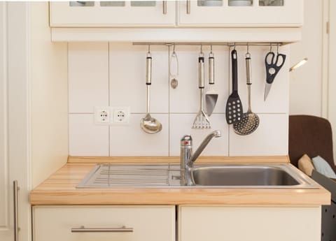 water basin in the kitchenette of apartment Ausguck