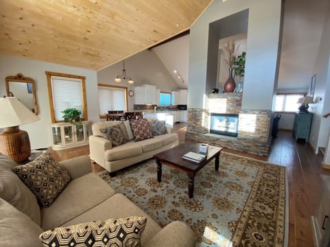 Living room with Gas Burning Fireplace