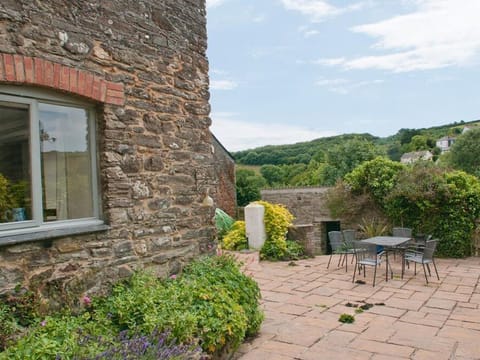 Cottage | Balcony