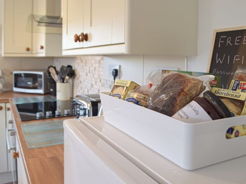 Kitchen | Can-Y-Mor - Victoria House Apartments, Llansteffan, near Carmarthen