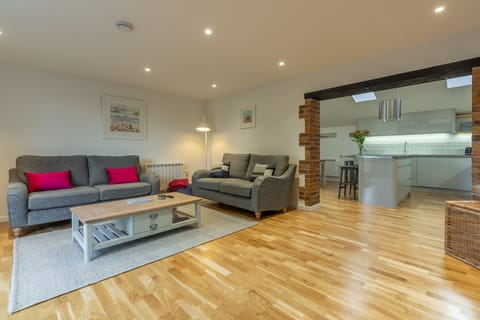 The Parlour, St Agnes. Stunning open plan living area