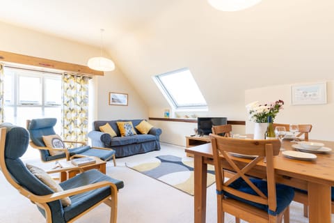 3 The Old School House, First Floor: Open-plan living area