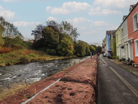 Cottage | Miscellaneous