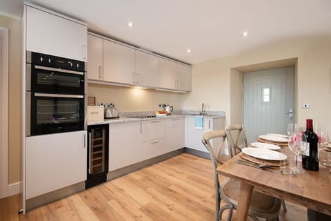 The Granary - kitchen area