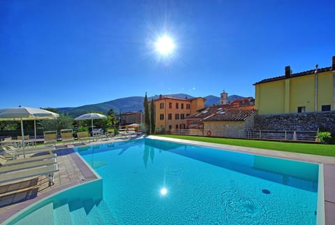 Outdoor, Pool