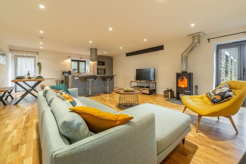 The Stables, St Agnes. Get cosy in front of this wood burning stove