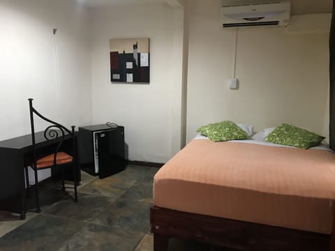 Standard Room | Free WiFi, bed sheets