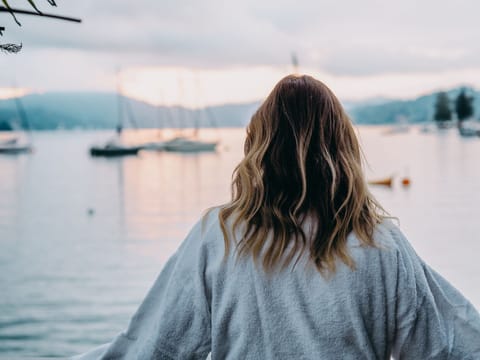 Sauna, hot tub, facials
