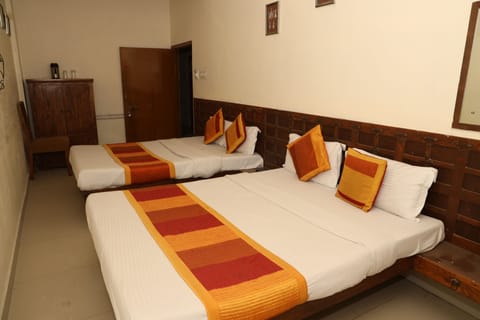 Family Quadruple Room | Premium bedding, desk, free WiFi, bed sheets