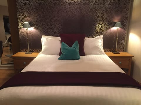 Standard Double Room | Premium bedding, down comforters, individually decorated