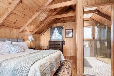 Panoramic Chalet, 1 Bedroom, Mountain View | 1 bedroom, premium bedding, Select Comfort beds, individually decorated