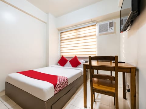 Standard Double Room | Desk, free WiFi