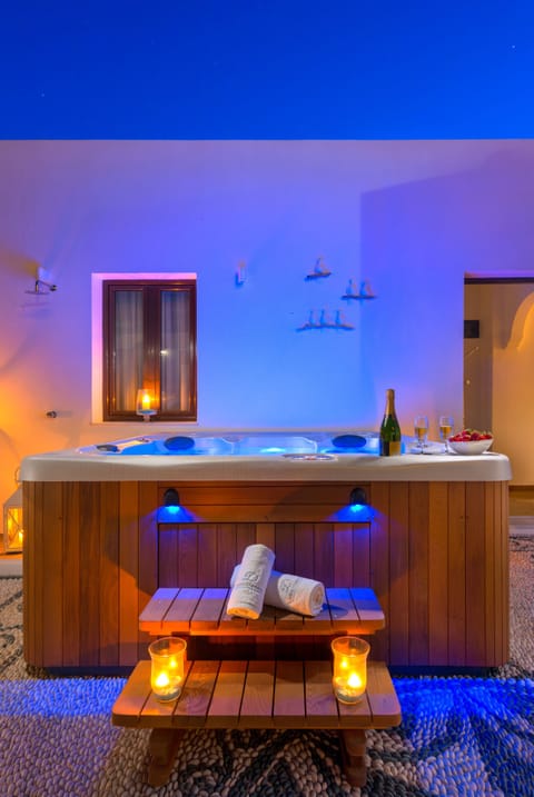 Villa, 2 Bedrooms | Outdoor spa tub