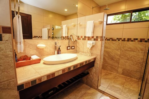 Garden | Bathroom | Shower, eco-friendly toiletries, hair dryer, bathrobes