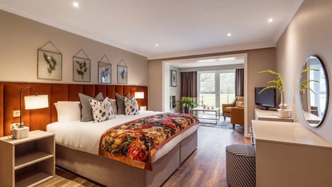 Garden Suite | Individually decorated, desk, free WiFi, bed sheets