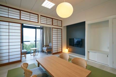 Standard Japanese Style Room for 3 Guests Non Smoking | In-room safe, individually decorated, individually furnished, desk