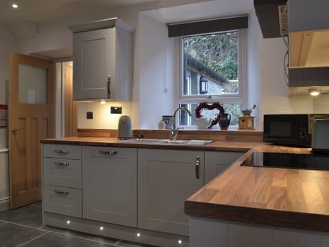 Kitchen | Coniston Cottage, Coniston