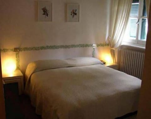 Standard Double Room | Rollaway beds, free WiFi, bed sheets