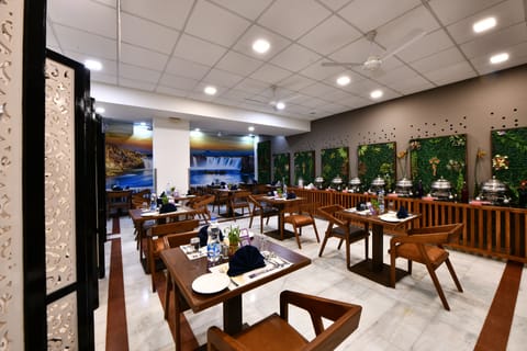 Daily continental breakfast (INR 350 per person)